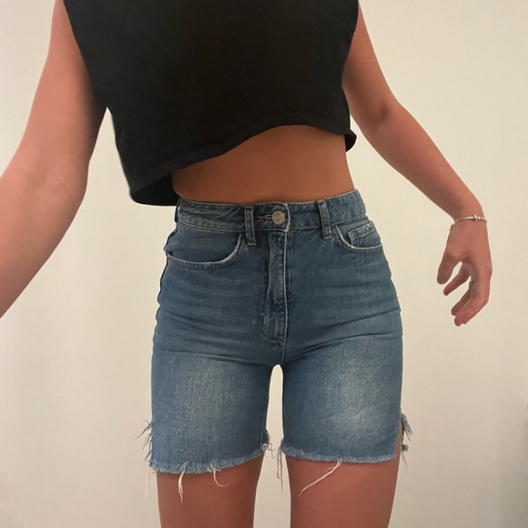 BDG — Urban outfitters high waisted shorts - Picture 2 of 4